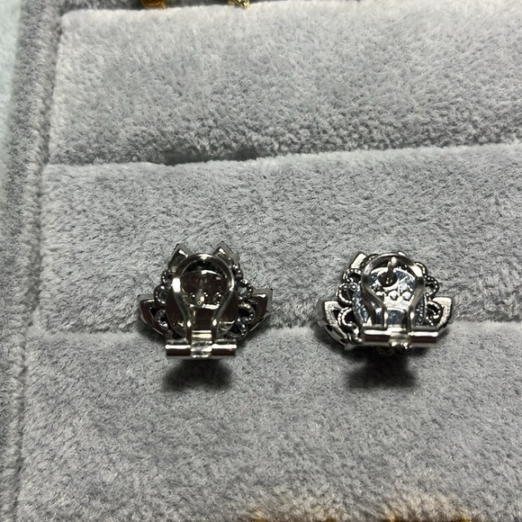 Rada earring - Picture 3 of 4